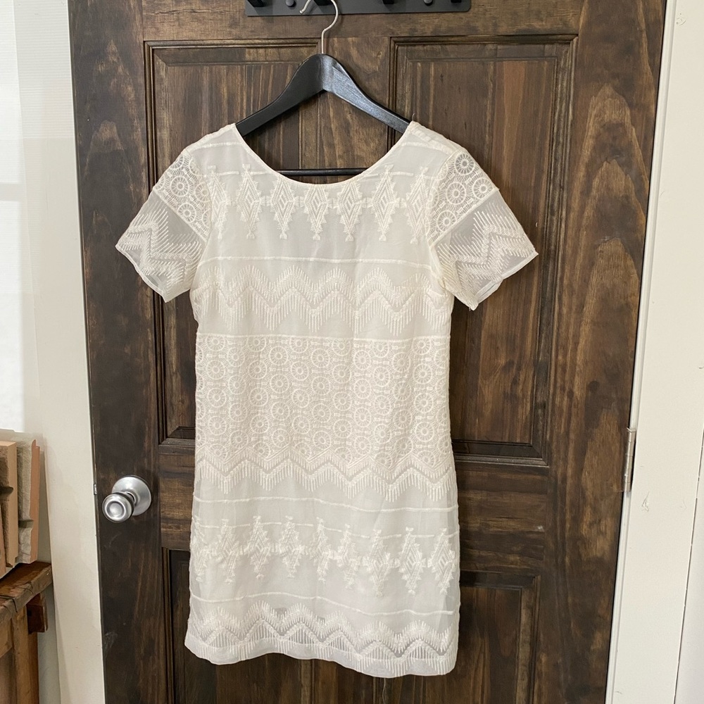 5/$30 Abercrombie Embroidered Mini Dress